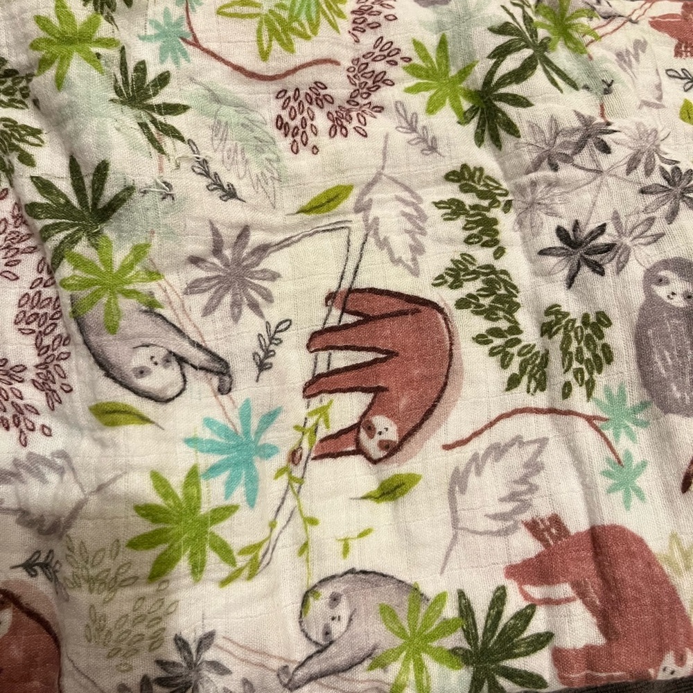 Loulou Lollipop swaddle